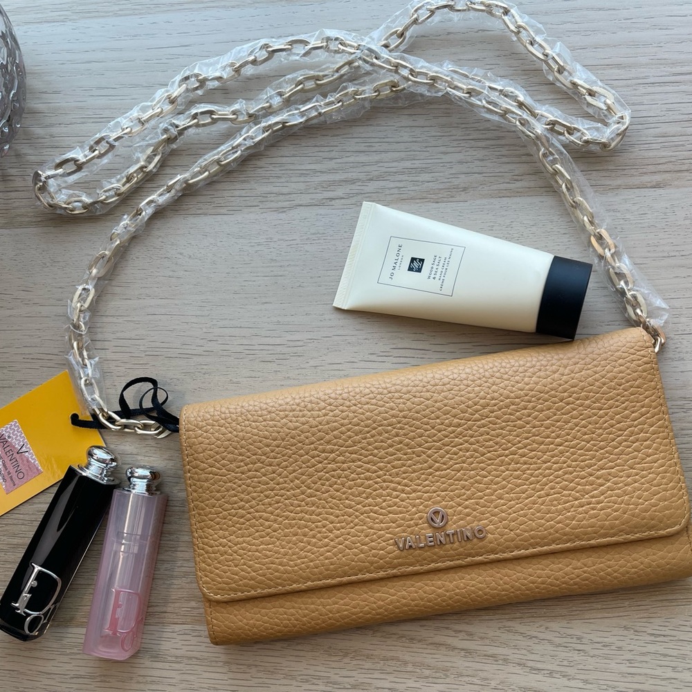 💯Authentic Valentino Dollaro Chain Wallet by Mario Valentino